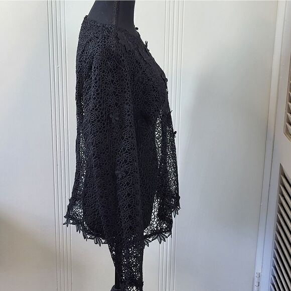 WHY DRESS Black Lace Top With Flowers - Picture 2 of 14
